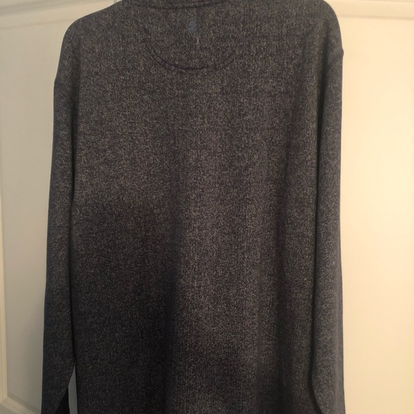 Men’s Izod Pullover - Picture 2 of 3